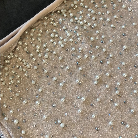 Crop top & pencil skirt! - Picture 6 of 7